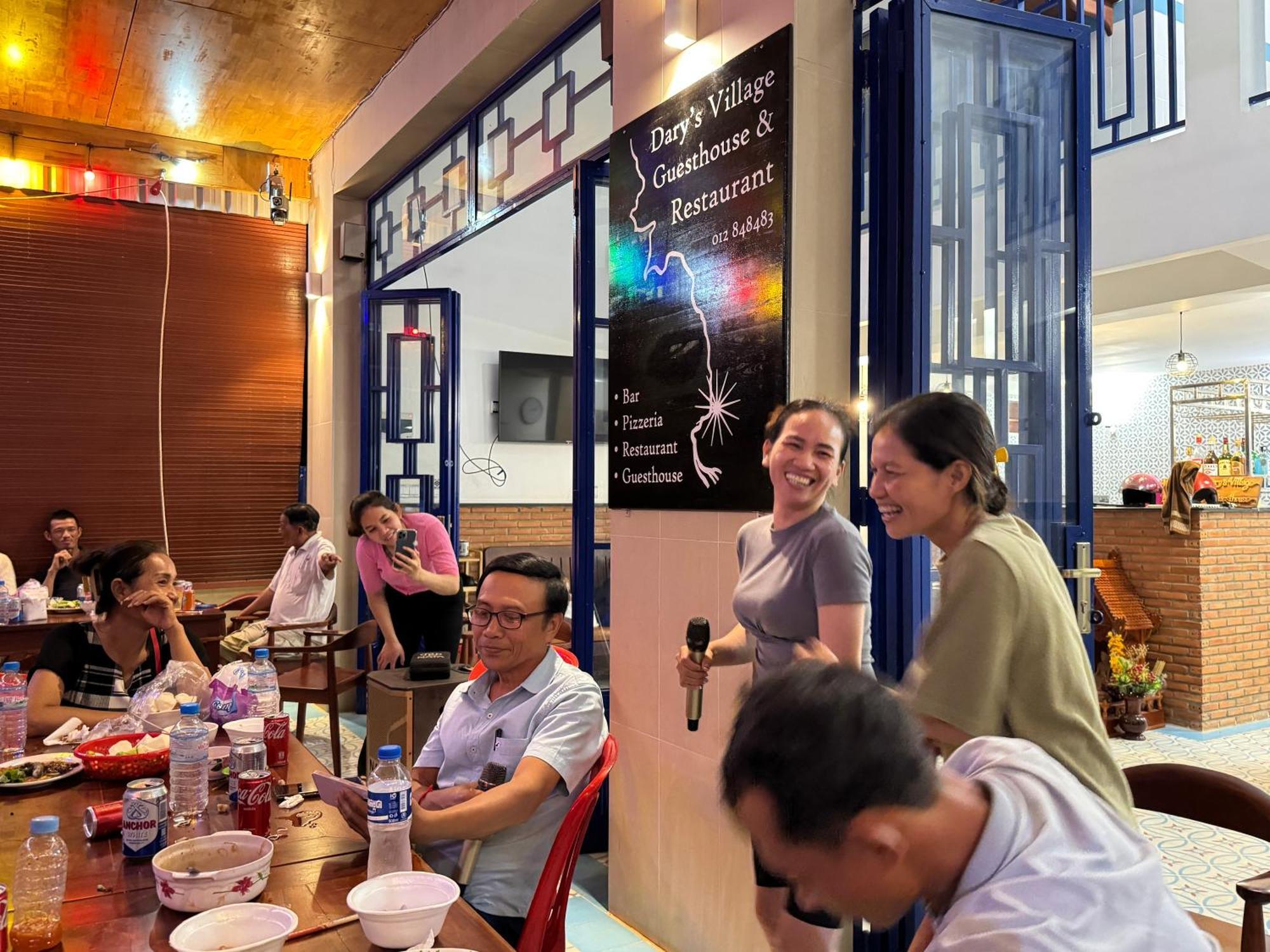 Dary'S Village Guesthouse & Restaurant Phumi Chong Kaoh Kültér fotó