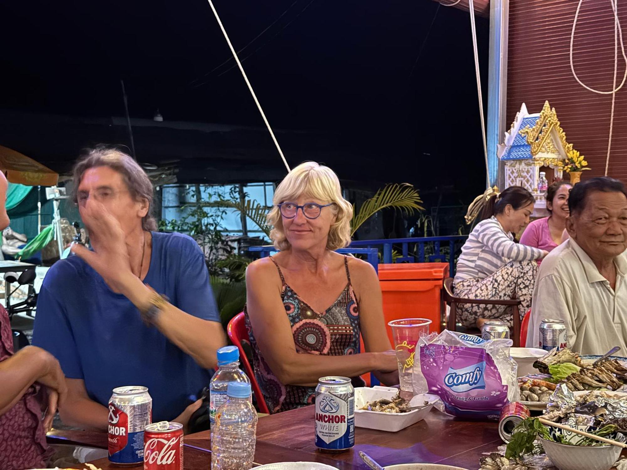 Dary'S Village Guesthouse & Restaurant Phumi Chong Kaoh Kültér fotó